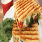 yumEATS Sandwich Drinks Combo