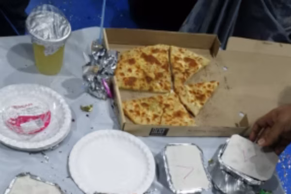 Pizzas & Pastas